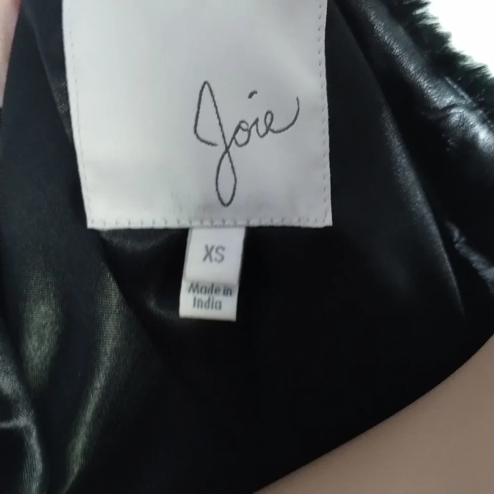 Joie Faux Fur Jacket With Rhinestones XS - Picture 6 of 7